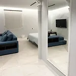 Villa Apartments